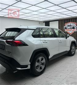 تويوتا راف 4